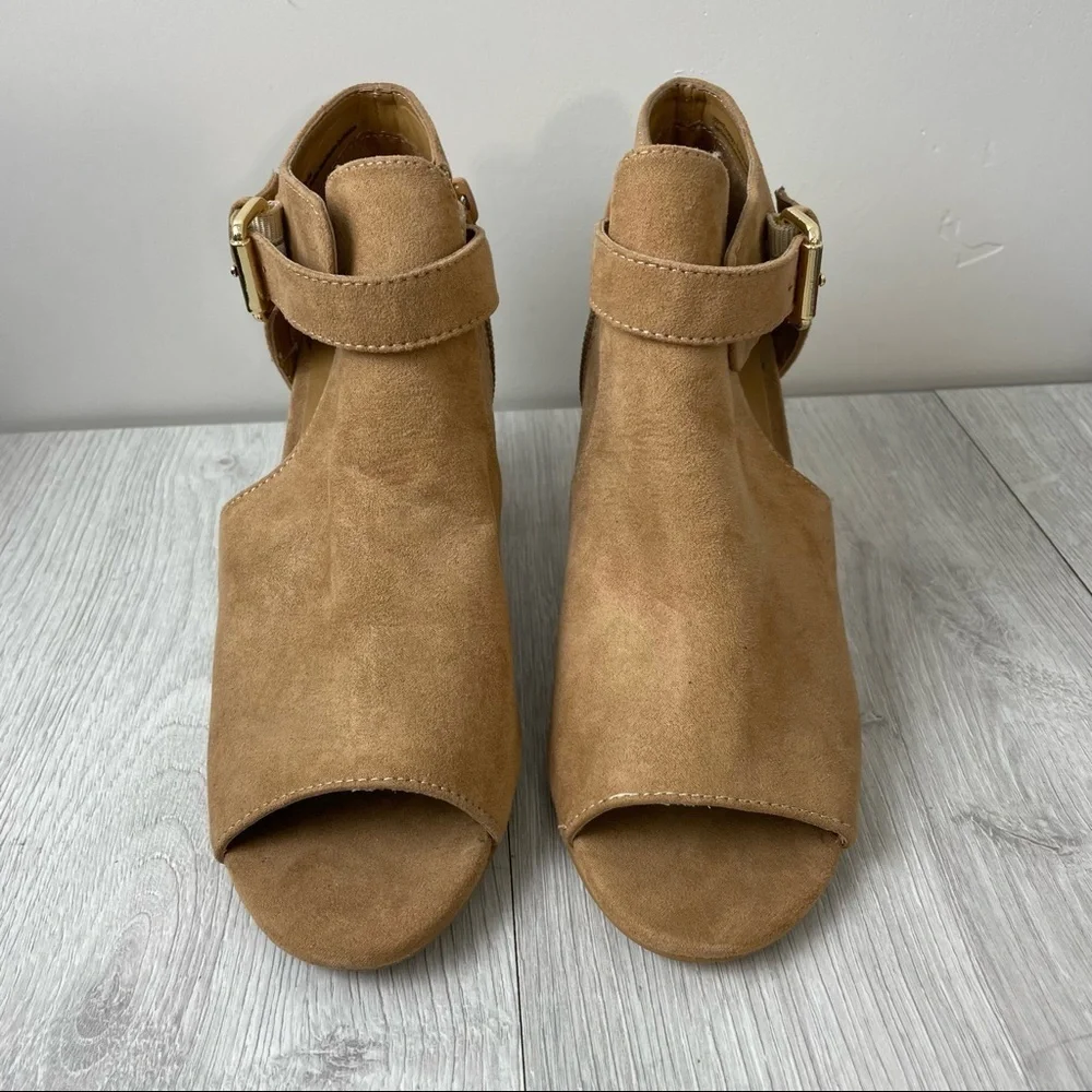14th & Union Peep Toe Block Heel Booties Size 5.5 - Picture 3 of 9